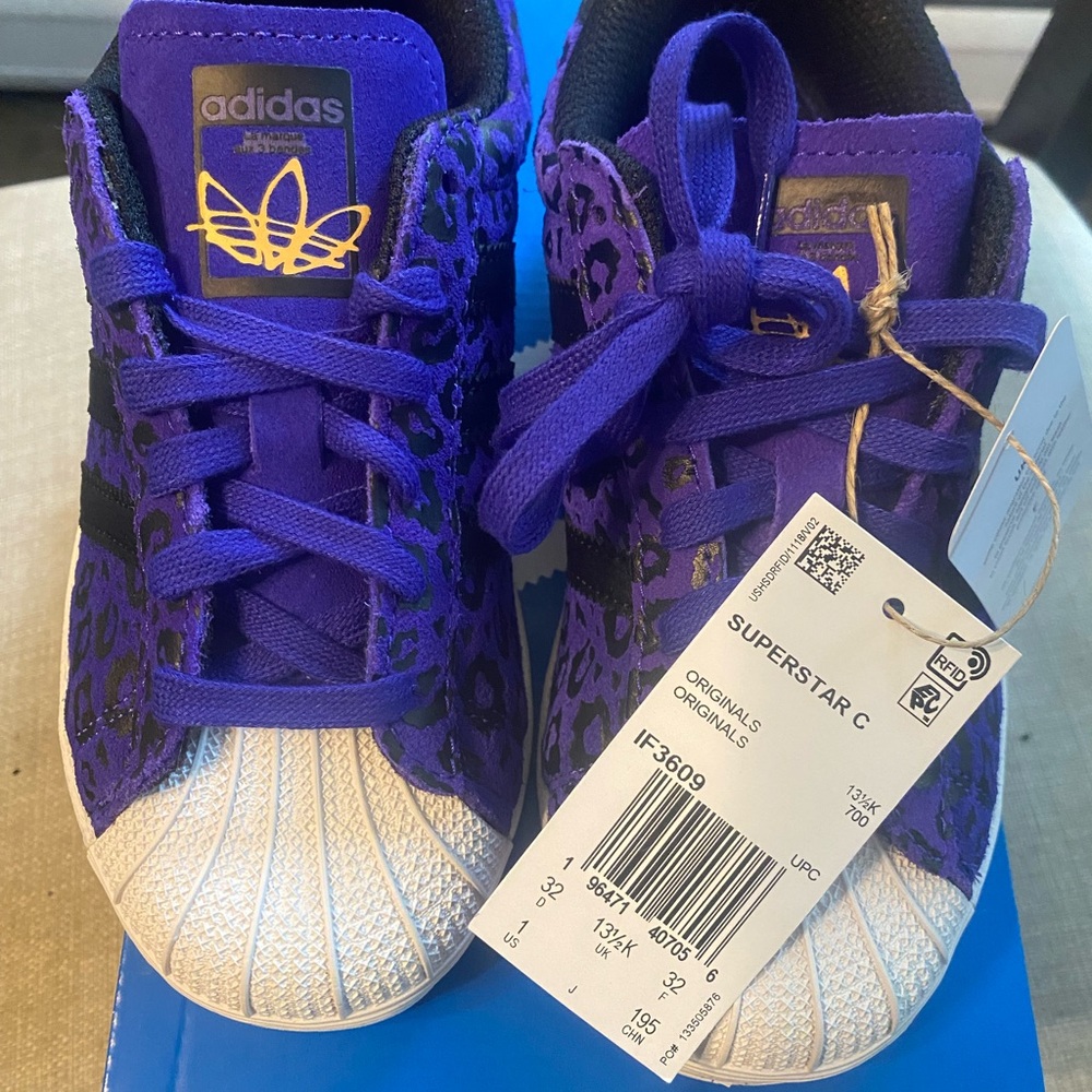 Kids adidas superstar size 1 new in box